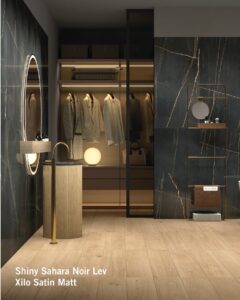 Carrelage effet marbre exposé dans le showroom Calegari Design à Tain l'Hermitage
